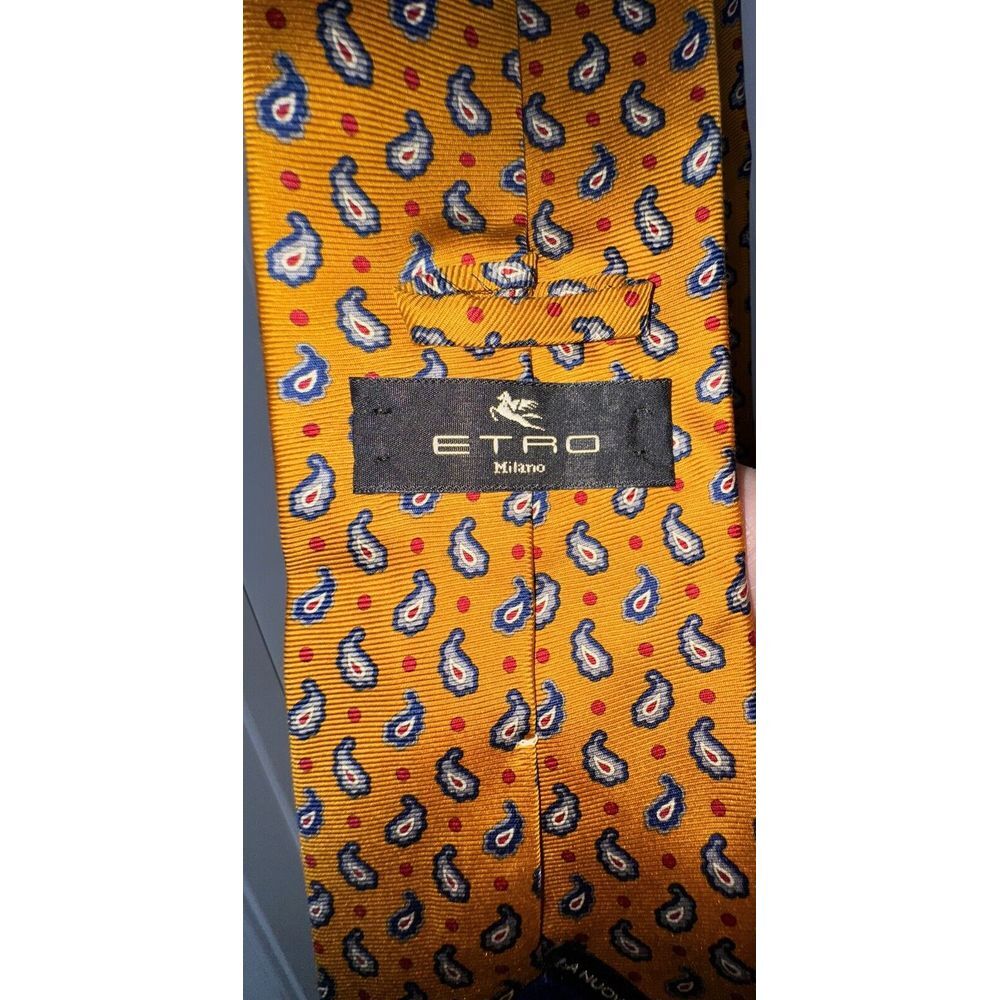 Etro Milano Silk Neck Tie Gold Red‎ Paisley Made in Italy 3.75 x 59 in